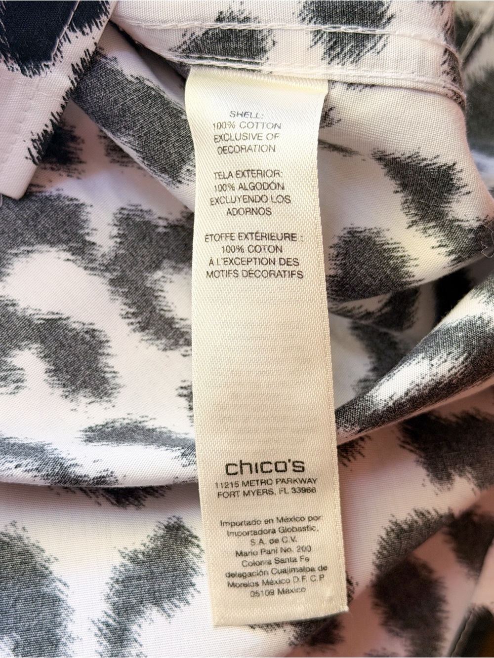 Chico’s Leopard Print 100% Cotton Button-Front Shirt Size 3/XL - Picture 7 of 7